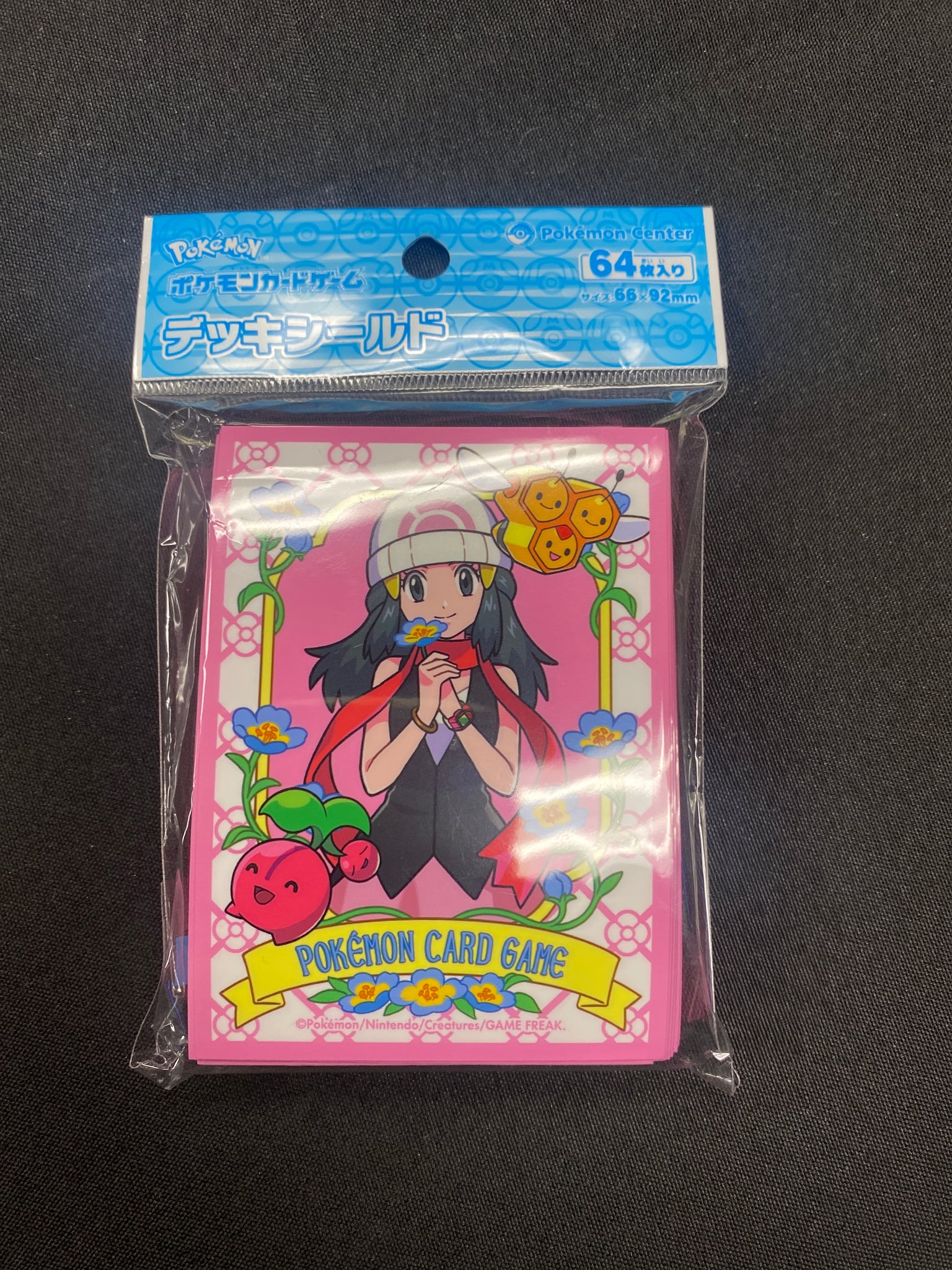 Card Sleeves - Hilda (Pokemon Center Japan Exclusive) Card Sleeves - Hilda (Pokemon Center Japan Exclusive)